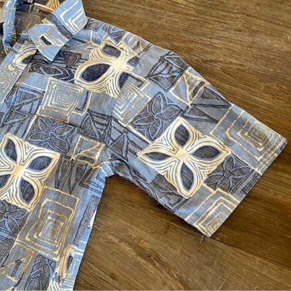 Hawaiian Shirt Vintage Go Barefoot Beach Vacation  Tribal Reverse Print Summer - Picture 3 of 13